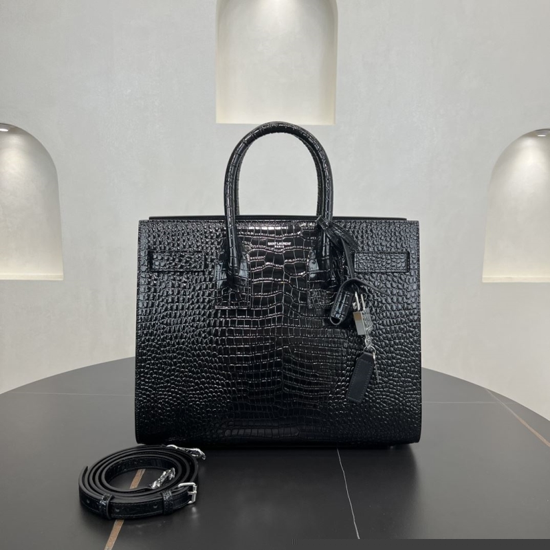Y*L shopping bags